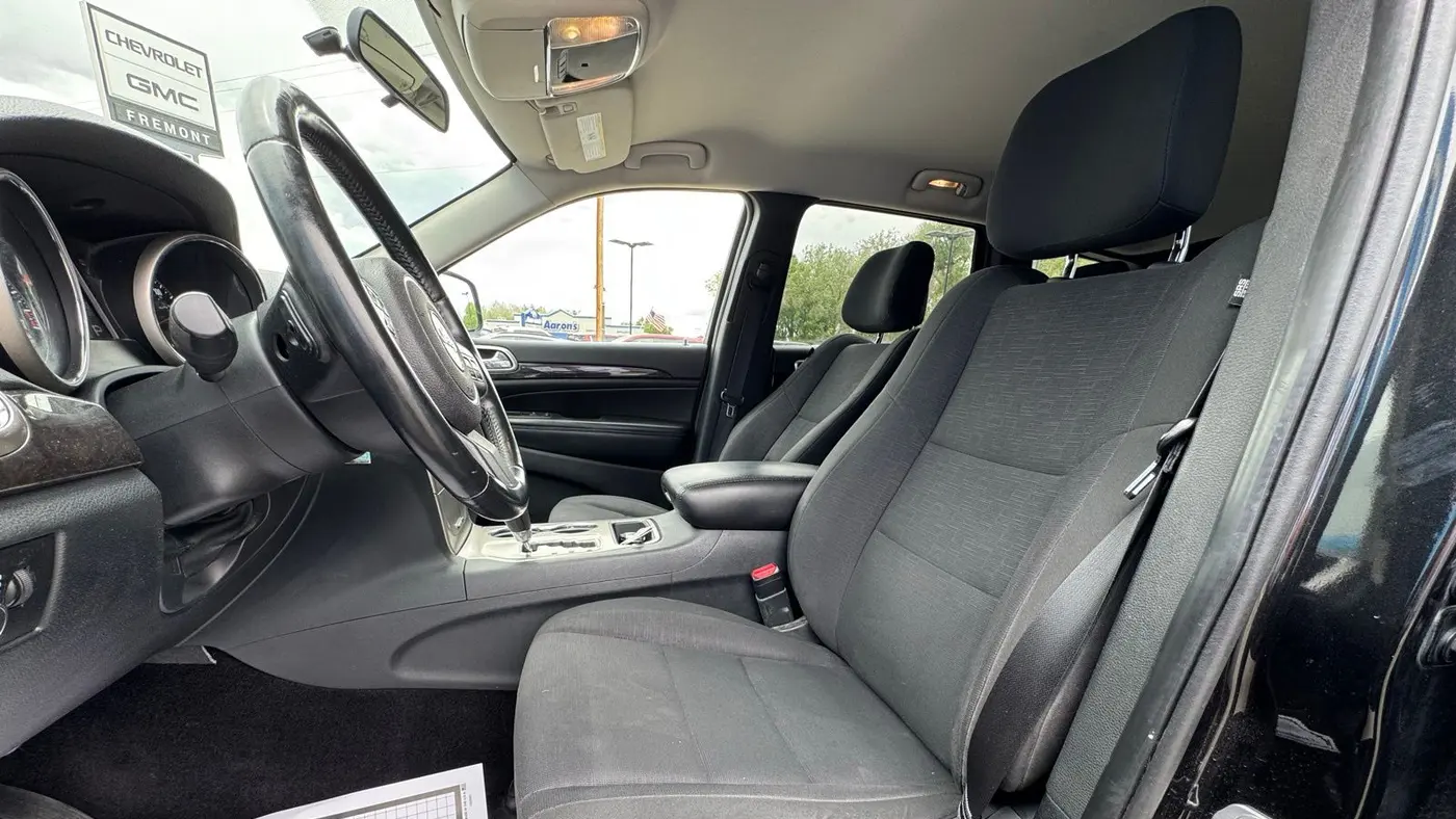 2011 Jeep Grand Cherokee Laredo