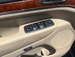 2011 Grand Cherokee Thumbnail 16