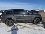 2011 Grand Cherokee Thumbnail 4