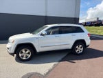 2011 Grand Cherokee Thumbnail 3