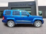 2009 Liberty Thumbnail 5