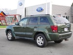2007 Grand Cherokee Thumbnail 3