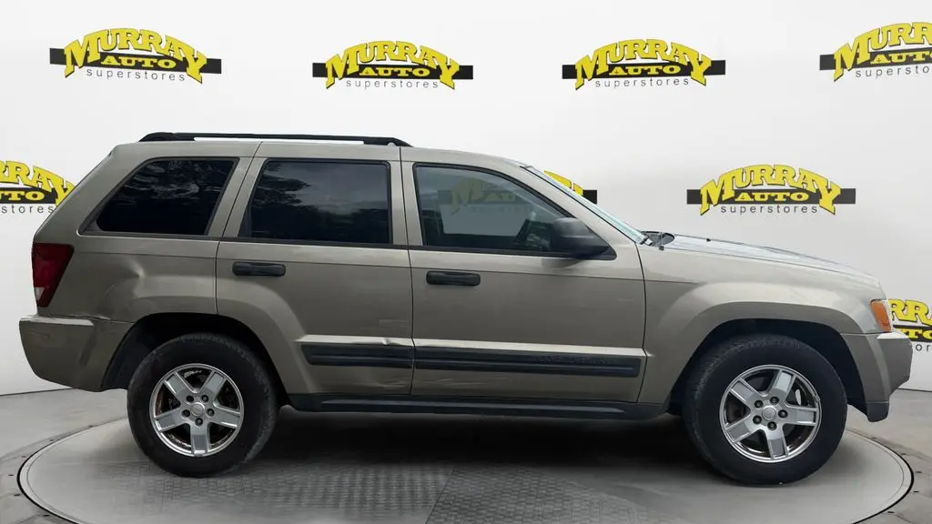 2006 Jeep Grand Cherokee Laredo