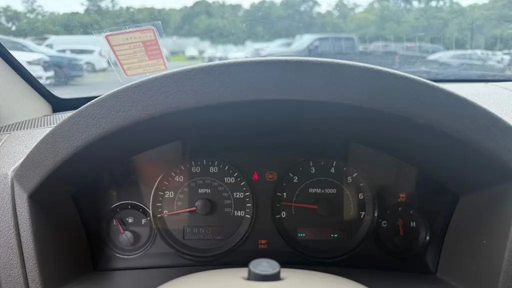2006 Jeep Grand Cherokee Laredo
