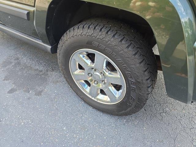 2007 Jeep Commander - $2,990