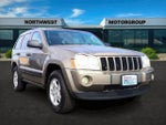 2005 Grand Cherokee Thumbnail 1