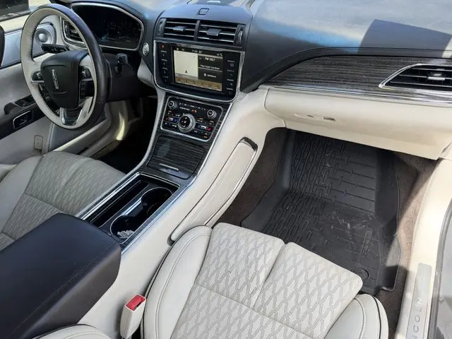 2018 Lincoln Continental - $22,958