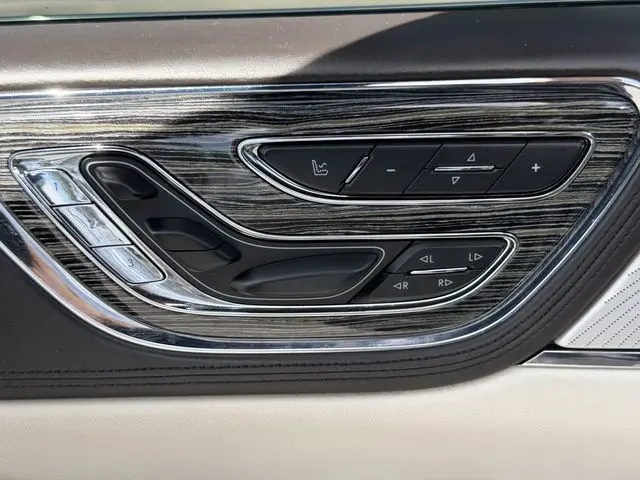 2018 Lincoln Continental - $22,958
