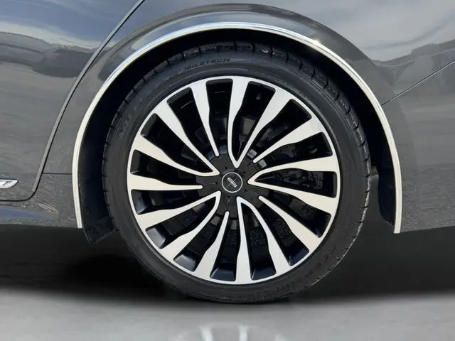 2018 Lincoln Continental - $22,958