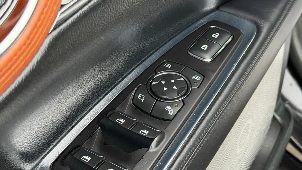 2019 Lincoln Continental Black Label