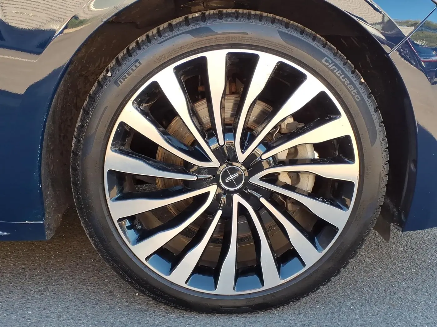 2017 Lincoln Continental - $34,997