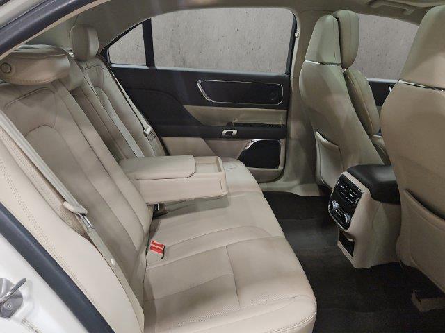 2018 Lincoln Continental - $23,000