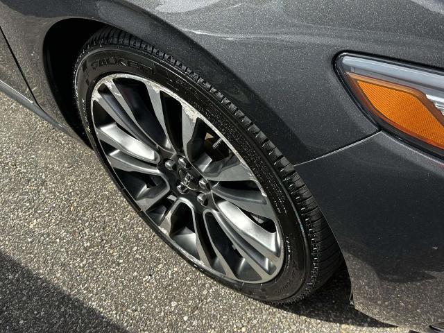 2017 Lincoln Continental - $22,990