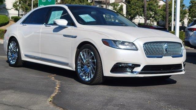 Preowned 2017 Lincoln Continental Reserve for Sale