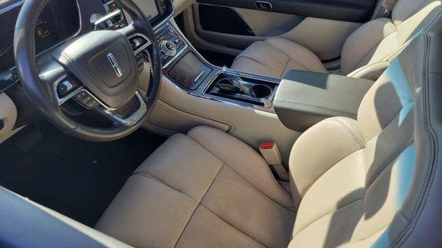 2017 Lincoln Continental Reserve