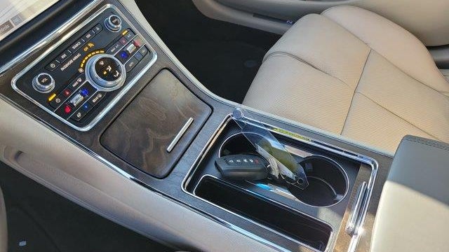 2017 Lincoln Continental Reserve