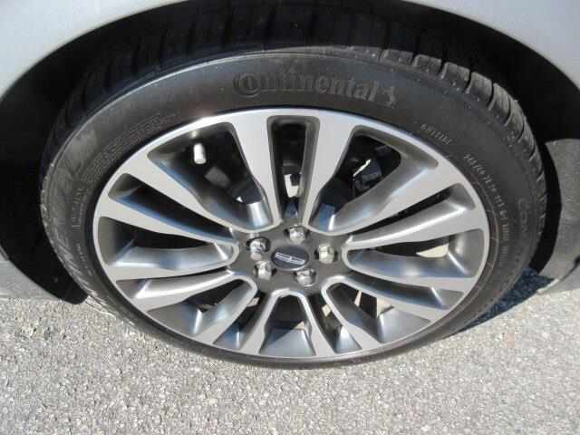 2020 Lincoln Continental - $35,990