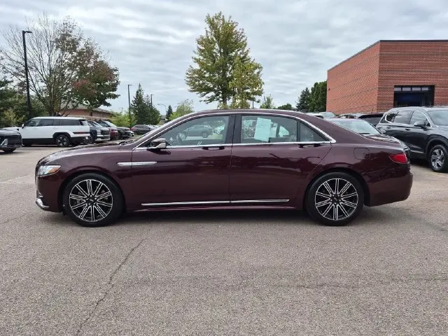 2019 Lincoln Continental - $28,599