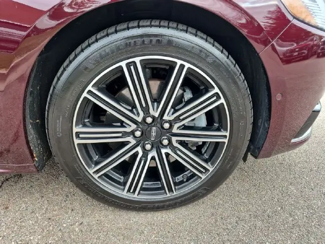 2019 Lincoln Continental - $28,599