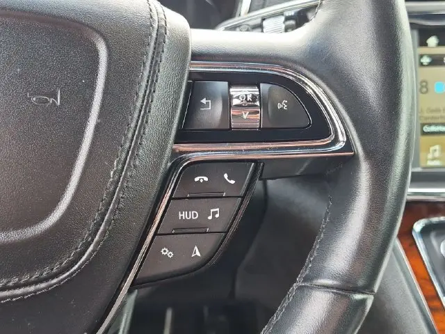 2019 Lincoln Continental - $28,599