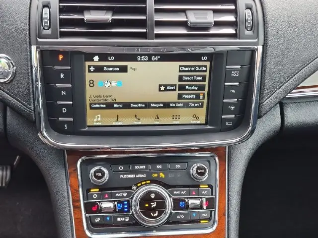 2019 Lincoln Continental - $28,599