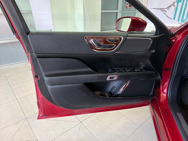 2020 Lincoln Continental - $20,995
