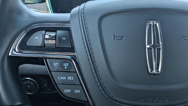 2017 Lincoln Continental Reserve