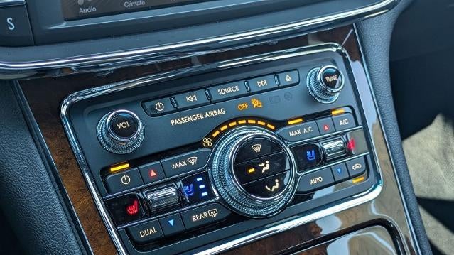 2017 Lincoln Continental Reserve