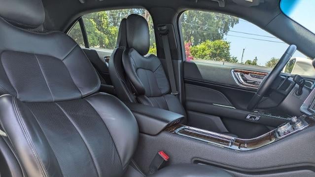 2017 Lincoln Continental Reserve