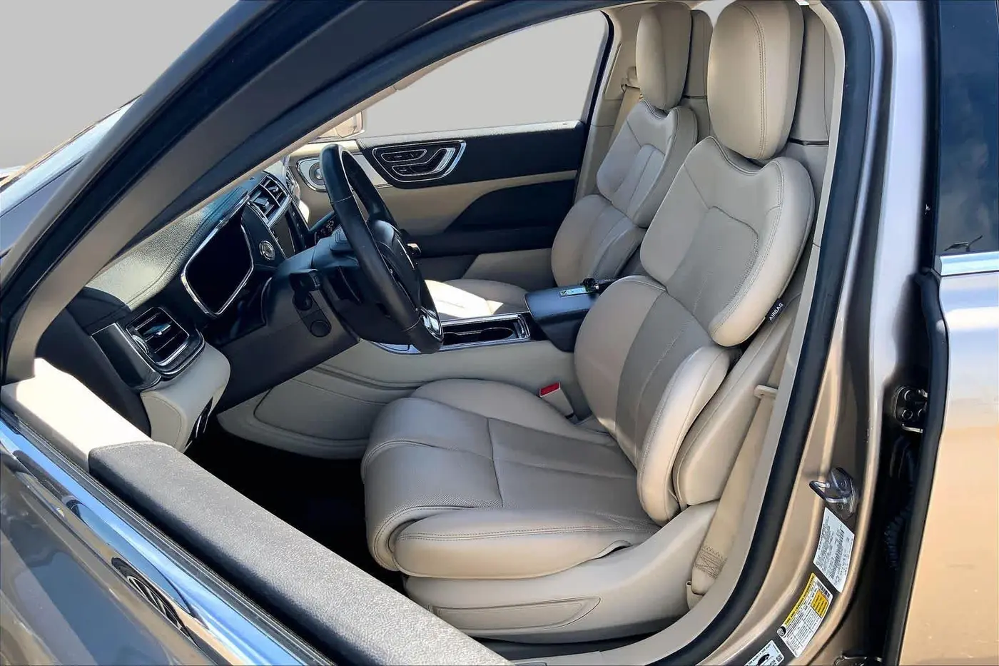 2020 Lincoln Continental - $26,434