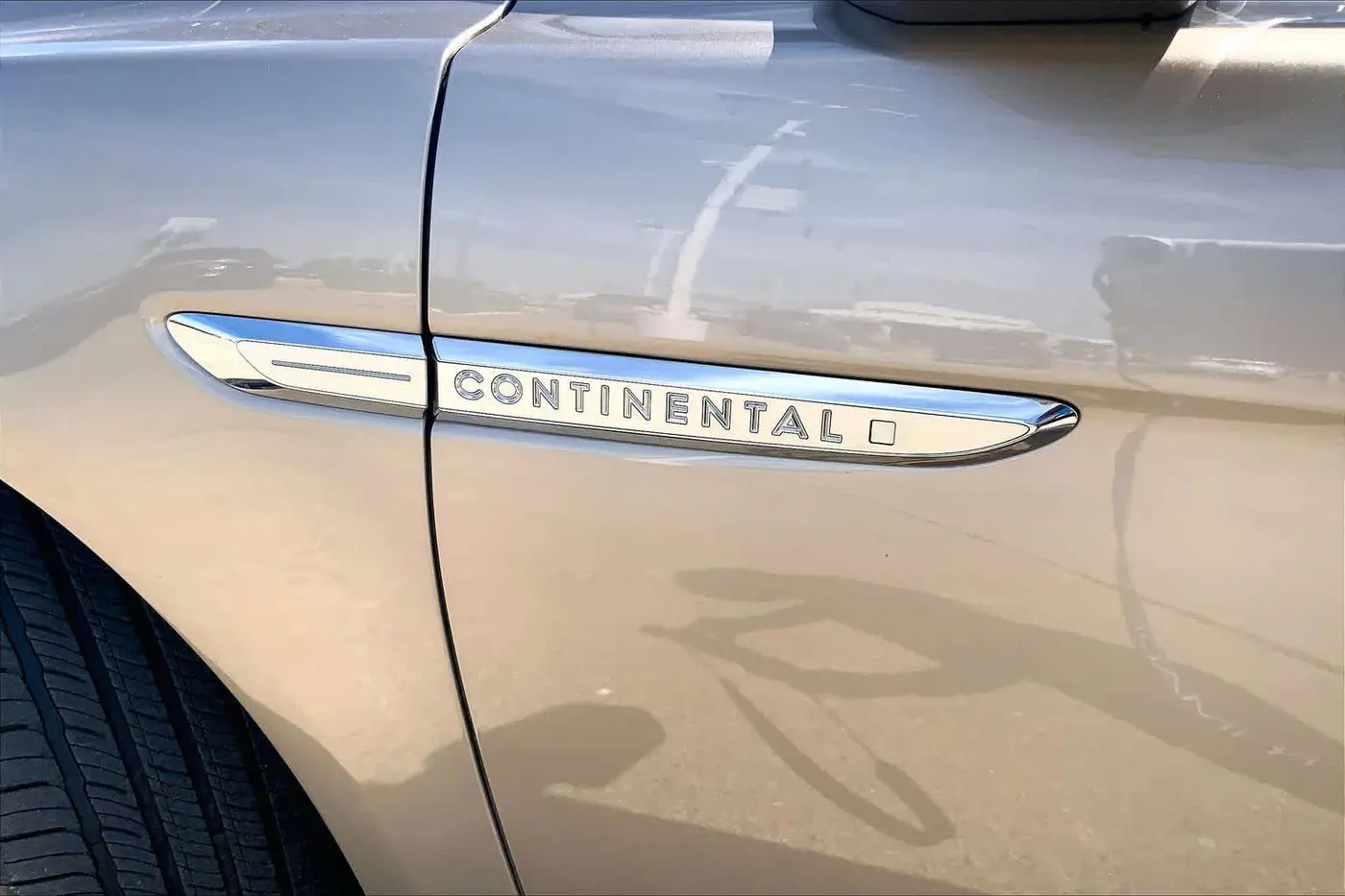 2020 Lincoln Continental - $26,434