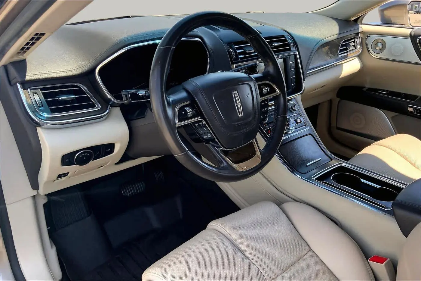 2020 Lincoln Continental - $26,434