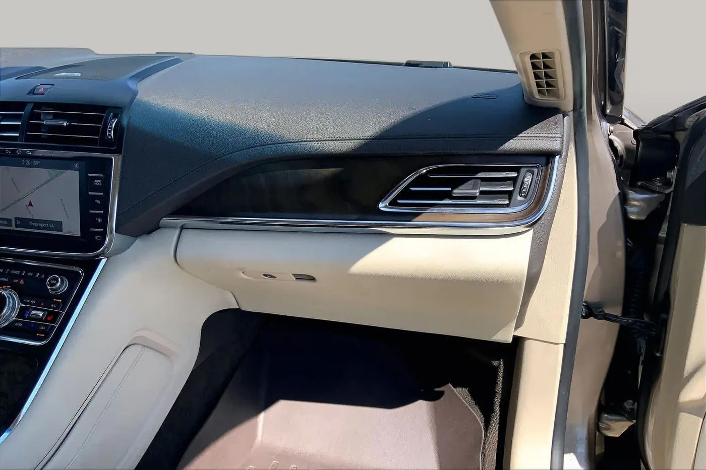 2020 Lincoln Continental - $26,434