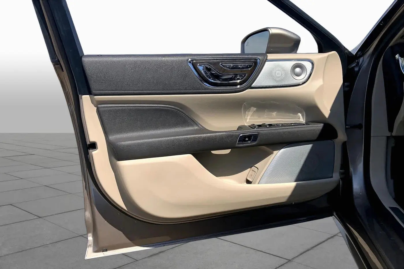 2020 Lincoln Continental - $26,434