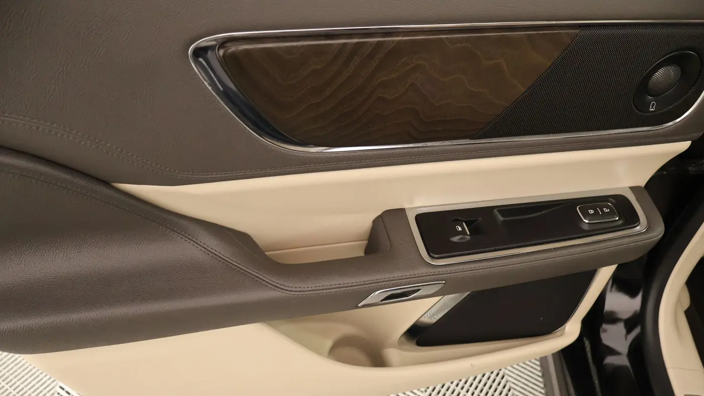 2019 Lincoln Continental Reserve