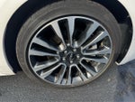 2017 Continental Thumbnail 33