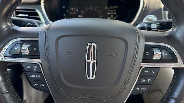 2017 Lincoln Continental Select
