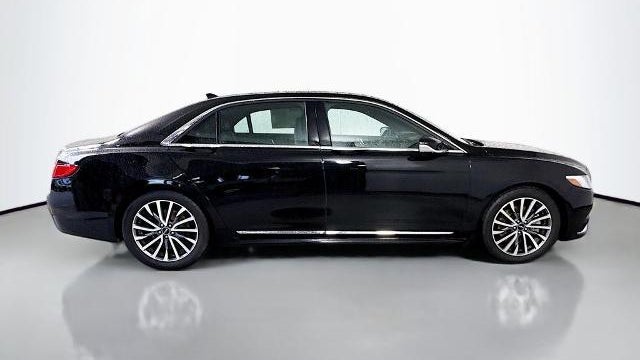 2018 Lincoln Continental Select