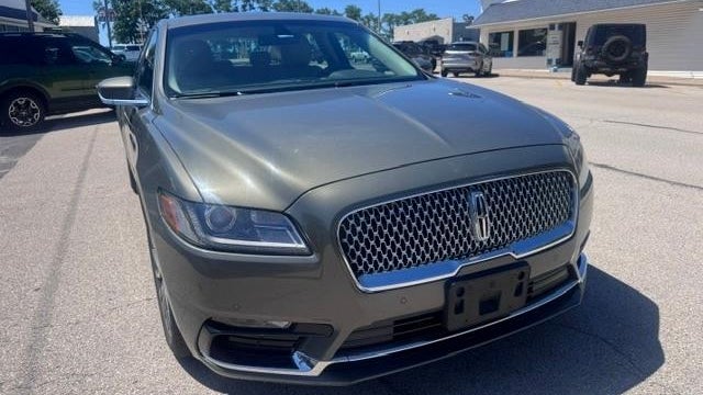 Preowned 2017 Lincoln Continental Select for Sale