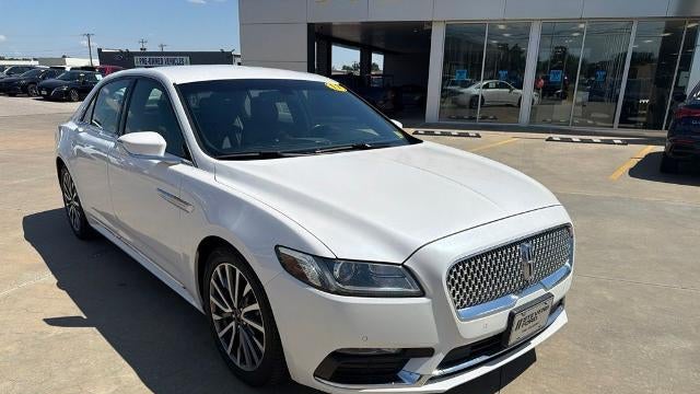 2017 Lincoln Continental Select