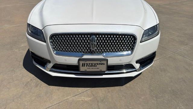 2017 Lincoln Continental Select
