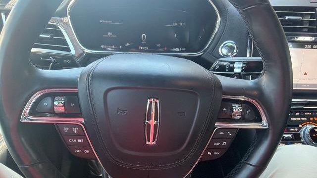 2017 Lincoln Continental Select