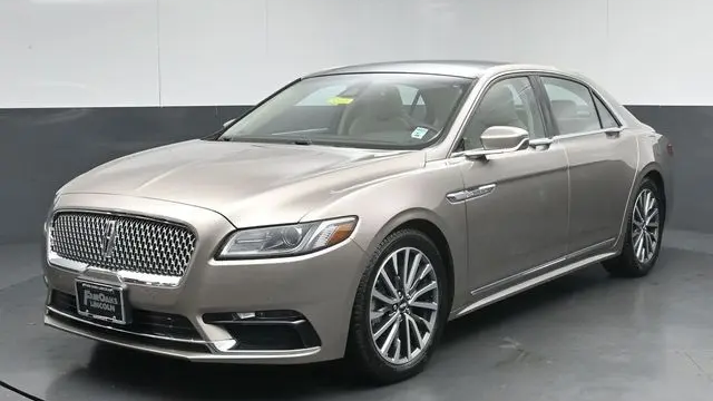 2019 Lincoln Continental Select