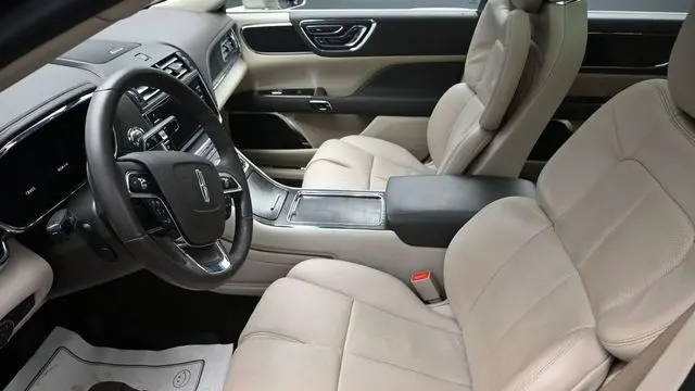 2019 Lincoln Continental Select