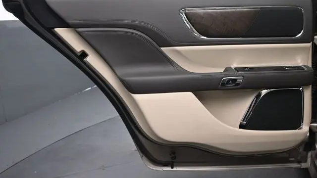 2019 Lincoln Continental Select