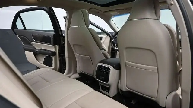 2019 Lincoln Continental Select