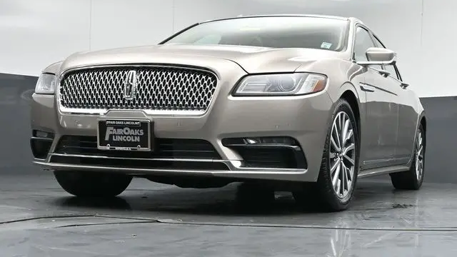 2019 Lincoln Continental Select