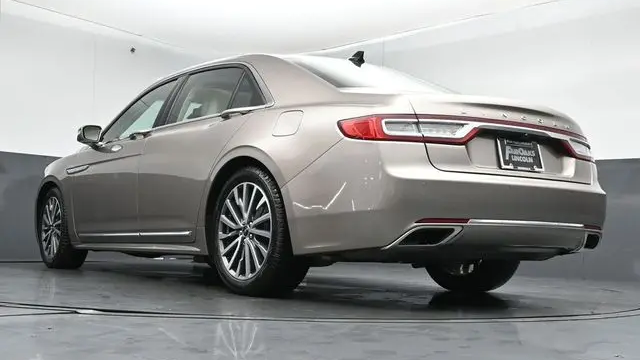 2019 Lincoln Continental Select