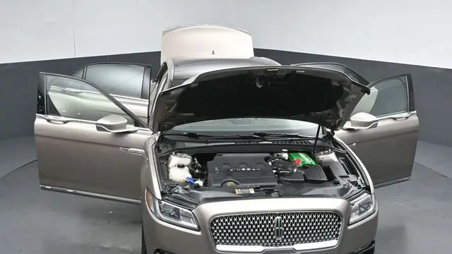 2019 Lincoln Continental Select