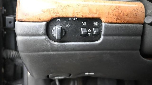 1998 Lincoln Continental Base